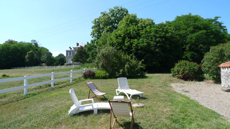 gites en Vendée avec piscine couverte et chauffée.