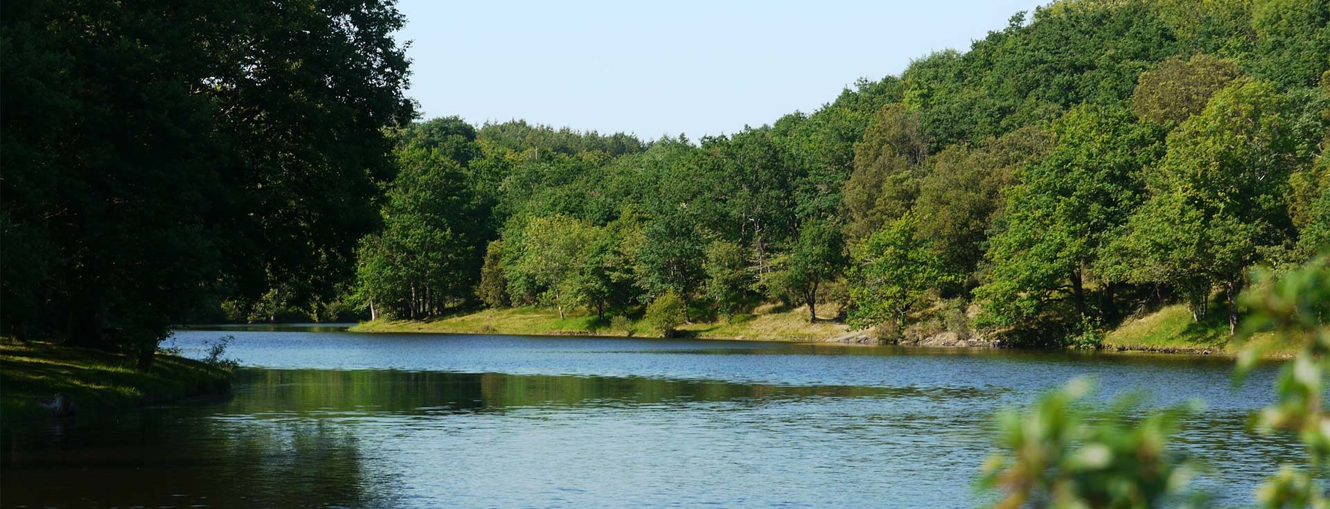 le lac de finfarine près des gites